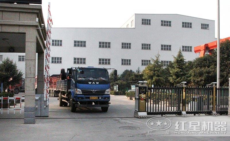 ������������������ӱ��û��ֳ�