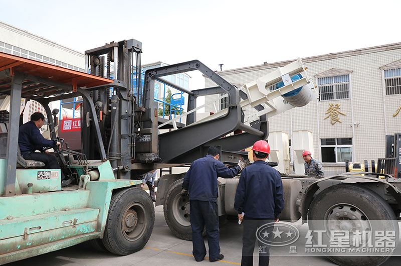 ����ǰ���ذ�ҳ�ͷ