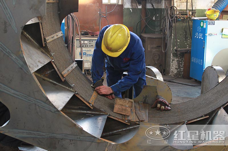 ������Ա��������ϴɳ���ֶ�