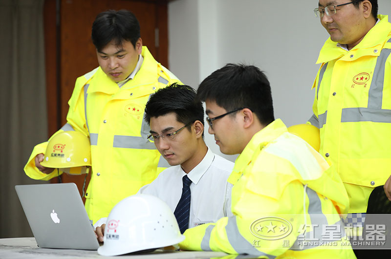 ������Ա���߷������������������