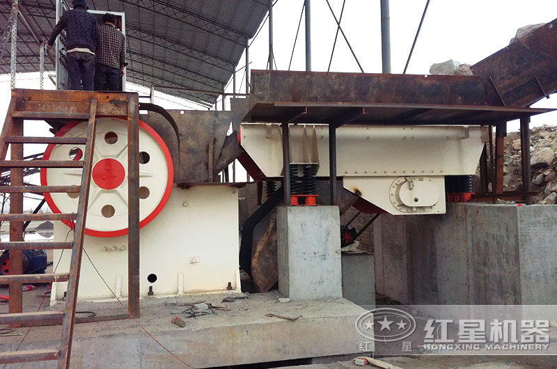 �ʽ�����