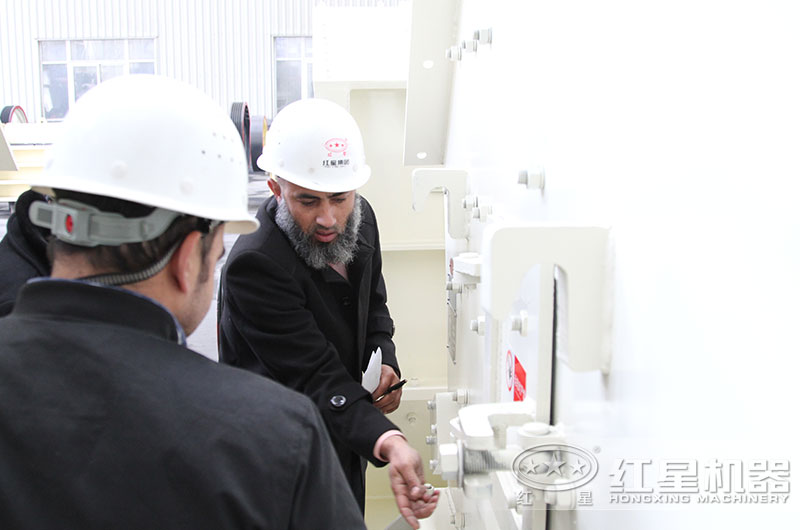 �ͻ������˽��豸ϸ��